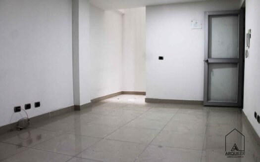 Oficina en Guanteros