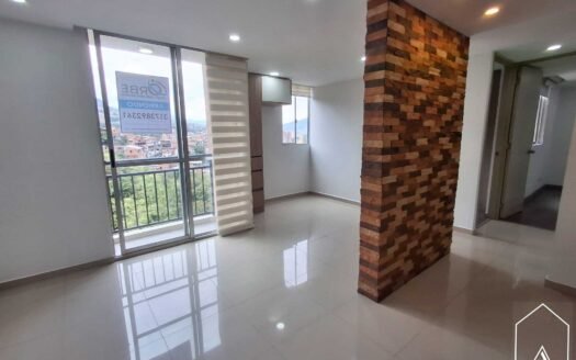 Apartamento en Unidad Senderos de la 80