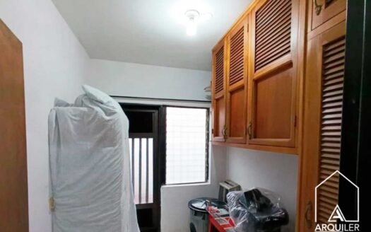 Apartamento en Manrique Central
