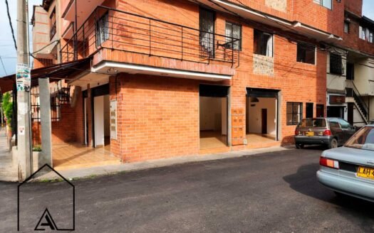 Local Comercial en Santa Lucia