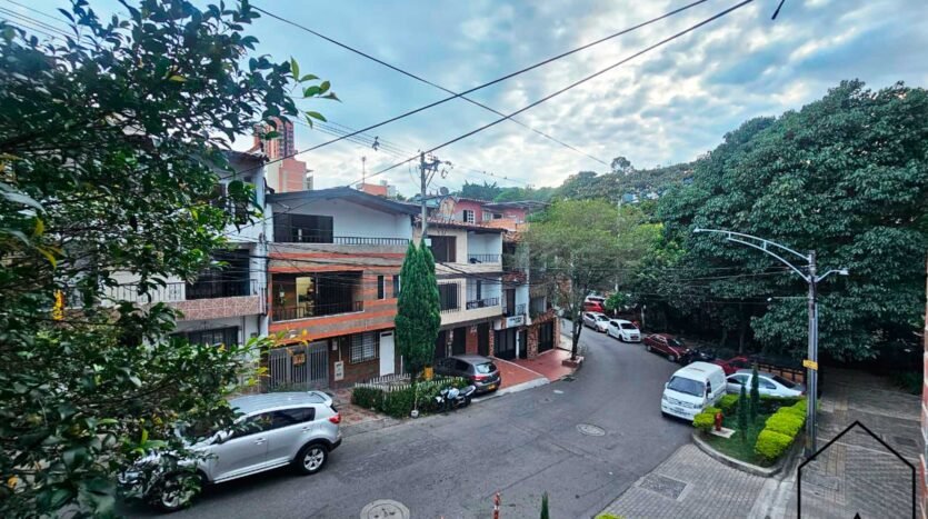 Casa en Barrio la América