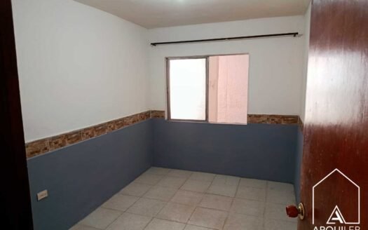 Casa Local en Barrio Guayabal