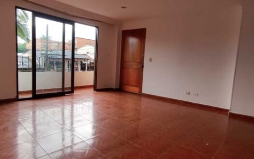 Apartamento en Barrio El Trianon