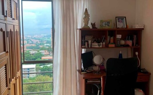 Apartamento en Unidad Pinar del Rodeo