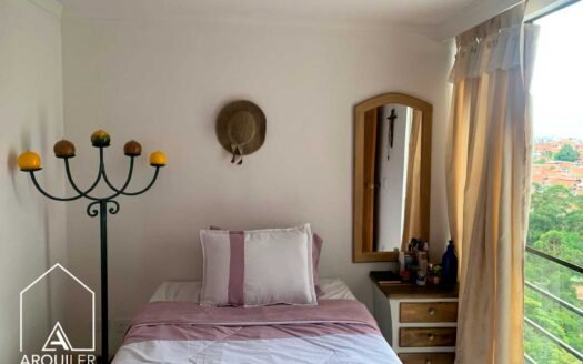Apartamento en Unidad Pinar del Rodeo