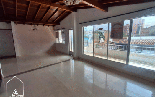 Casa comercial en el Estadio