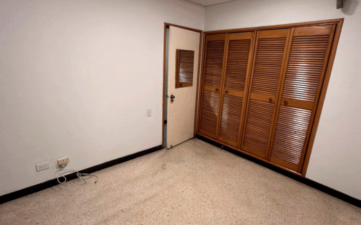 Apartamento en Urbanización Bahía Blanca