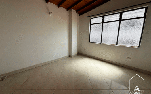 Apartamento en Edificio Babilonia PH laureles