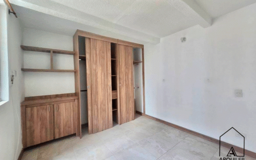 Apartamento en Unidad Puerto Alegre