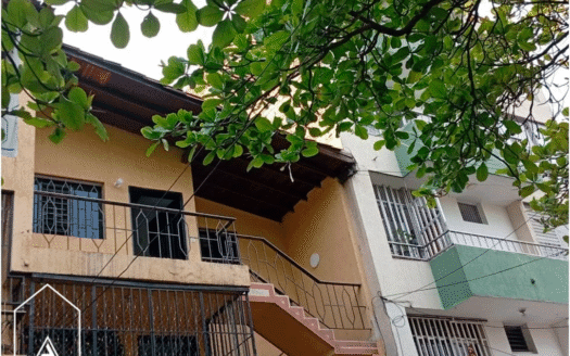 Casa en el Barrio Santa Monica – Medellín