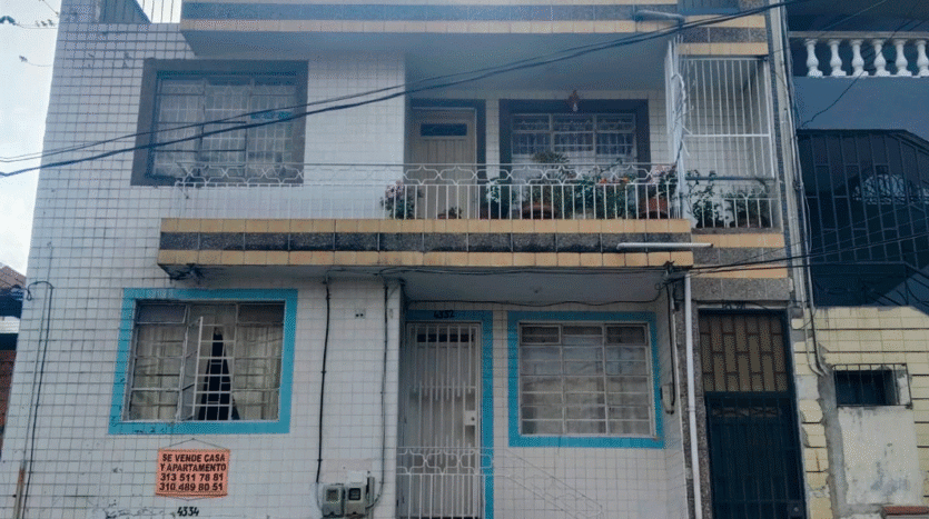 Casa en el Barrio Buenos Aires - Medellín