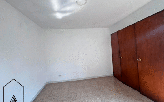 Apartamento en Edificio El Darién PH – Medellín