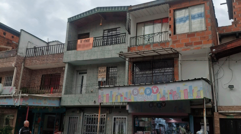 Casa unifamiliar en el Barrio Castilla - Medellín