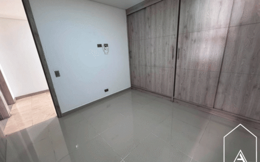 Apartamento en Edificio Torre Arlanda – Medellín