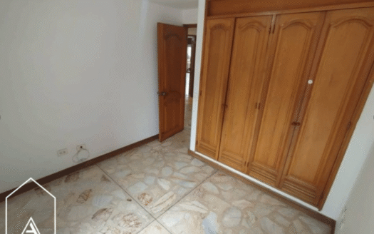 Apartamento en Edificio Bucanero – Medellín