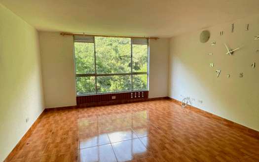 Apartamento en Urbanización Rincón del Bosque