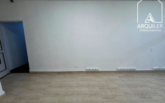 Oficina en La América