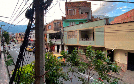 Casa en el barrio Congolo