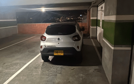 Apartamento en el barrio el poblado