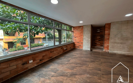 Local en el barrio obrero