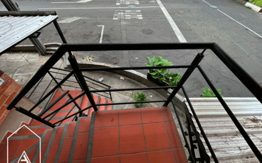 Local en el barrio obrero