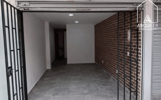 Local en el barrio Manchester