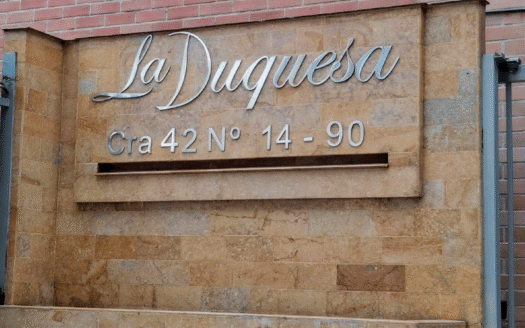 Apartamento en el barrio poblado