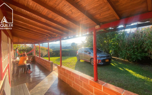 Casa-finca en la vereda Berracal Guarne