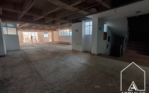 Bodega en el barrio centro bello