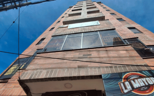 Bodega en el barrio centro bello