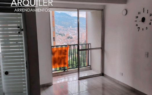 Apartamento en la Urbanización Colina de los Búcaros