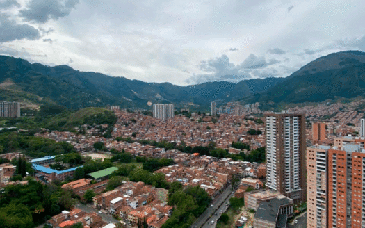 Apartamento en venta en Distrito Plaza Bello