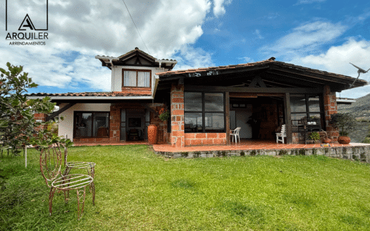 Finca en vereda La Rivera El Carmen de Viboral