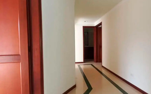 Casa en Urbanización Alto Bonito Envigado