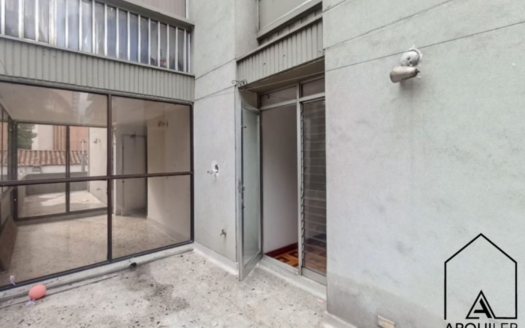 Apartamento en Edificio Casa Blanca Centro Medellín