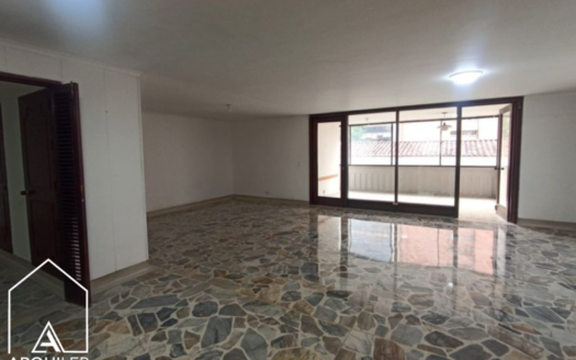 Apartamento en Edificio Casa Blanca Centro Medellín