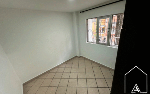 Casa en barrio Obrero Bello
