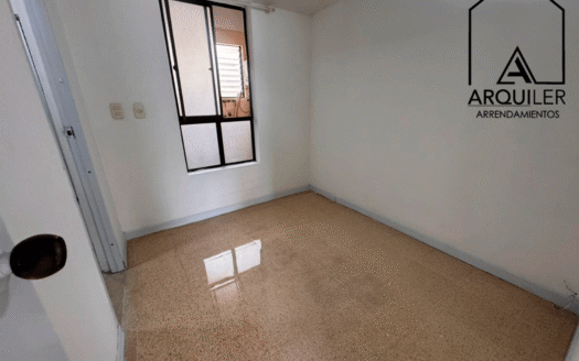 Apartamento en Edificio Los Arreboles Laureles Medellín
