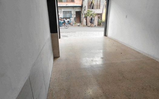 Local comercial en La Mesa Bello