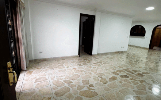 Casa comercial o vivienda en Simón Bolívar Medellín