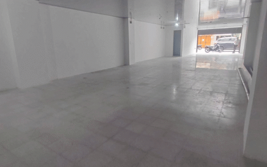 Local comercial en El Cóngolo Bello