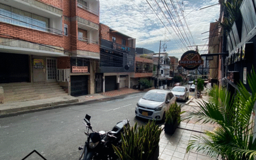 Bodega o local comercial en barrio Obrero Bello
