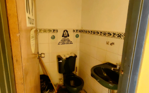 Local comercial en Las Granjas, Bello