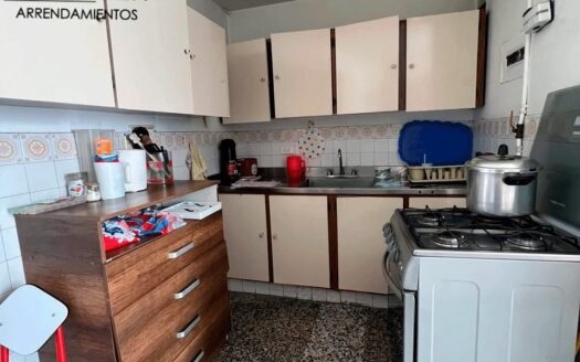 Apartamento tipo casa en Laureles Simón Bolívar, Medellín