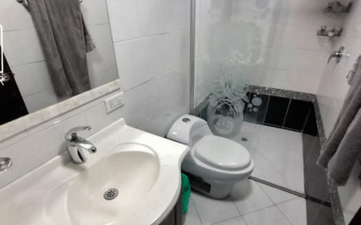 Casa en Laureles, Medellín – Uso residencial o comercial